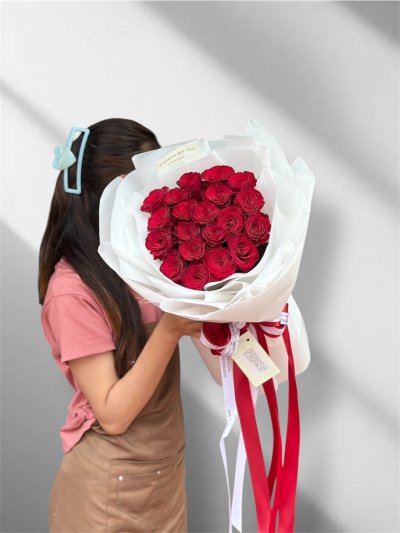 20 Red Roses Bouquet - S